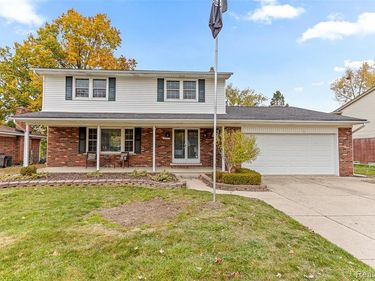 16515 Festian Drive, Clinton Twp, MI 48035