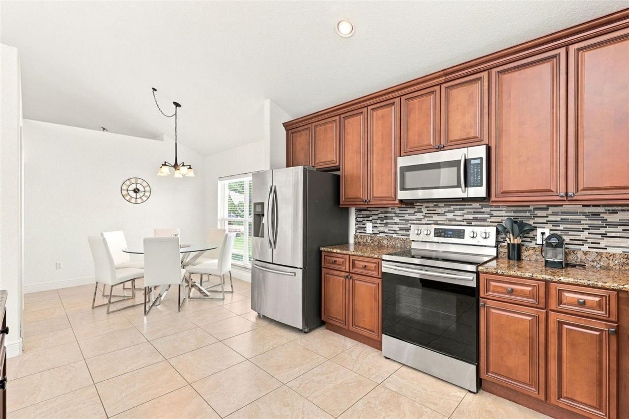 13494 Falcon Pointe Drive, Orlando, FL 32837 Photo