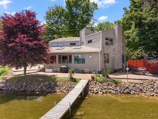 3530 Geneva , Manitou Beach, MI 49253