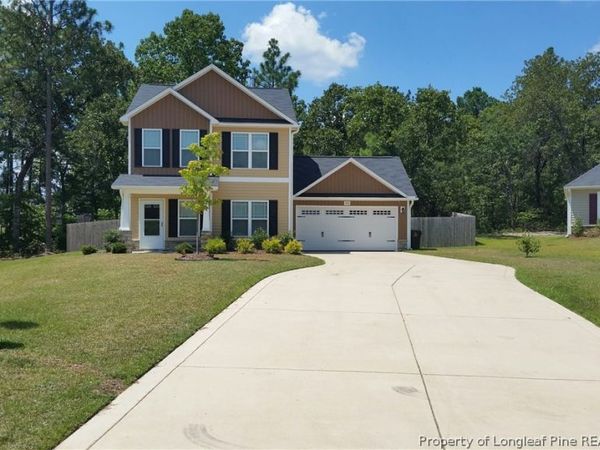 100 Burr Oak Circle S, Bunnlevel, NC 28323