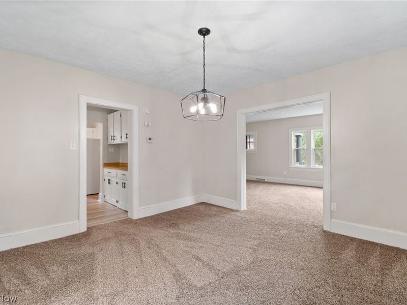 1061 Emma Avenue, Akron, OH 44302 Photo 9