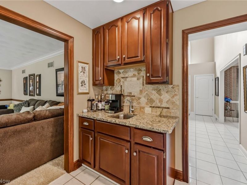 300 Russo Drive, Canfield, OH 44406 Photo 17
