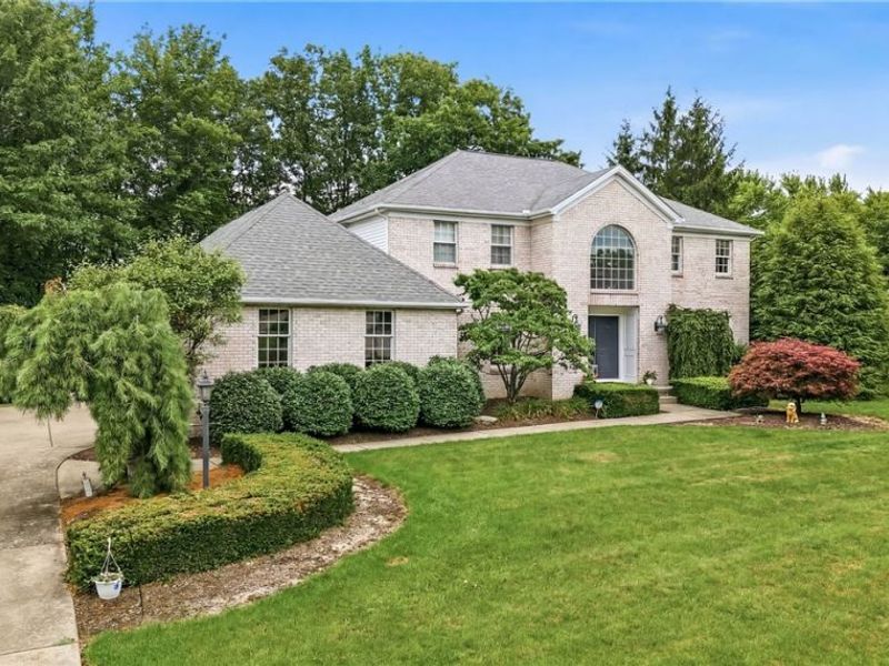 300 Russo Drive, Canfield, OH 44406 Photo 3