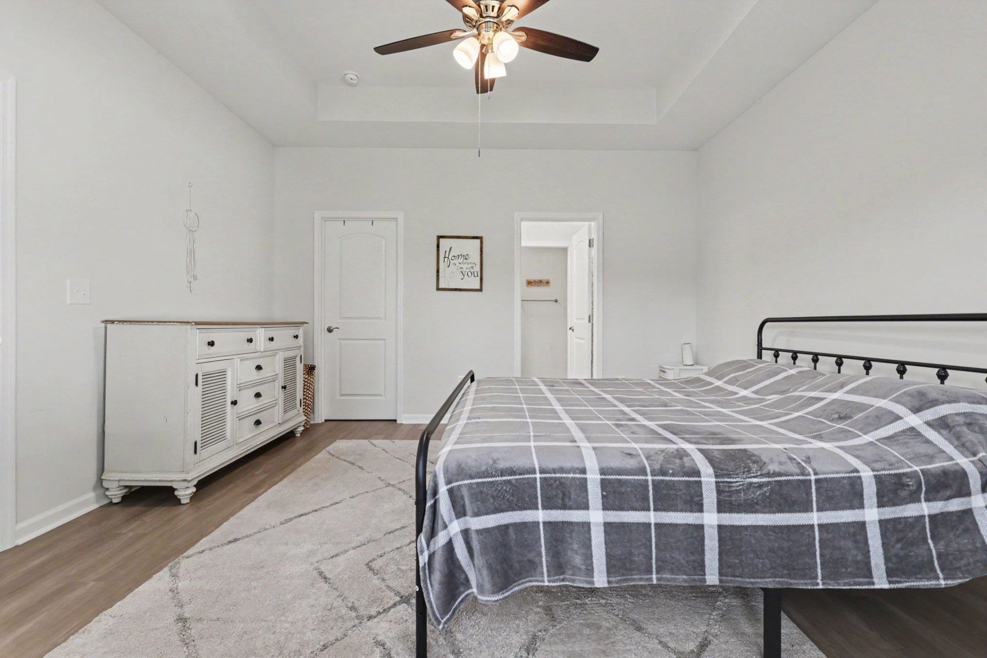 704 Fair Weather Dr Photo 15
