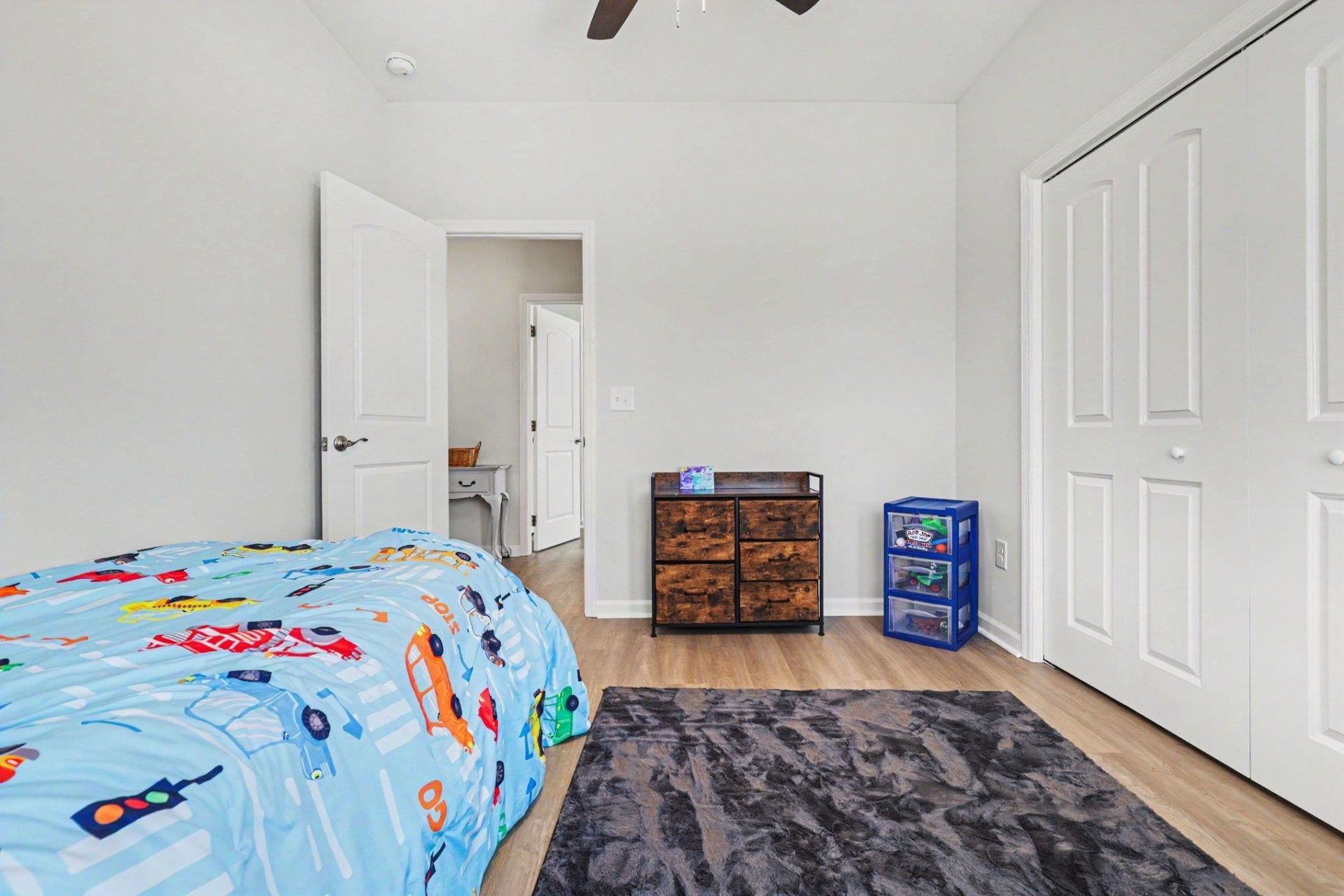 704 Fair Weather Dr Photo 21