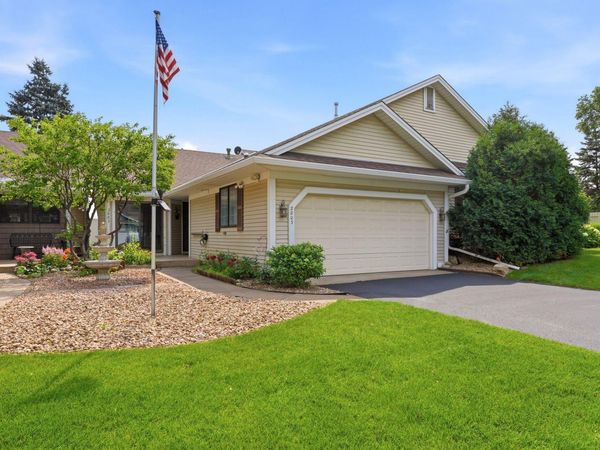 2003 28th Avenue NW, Unit 103, New Brighton, MN 55112