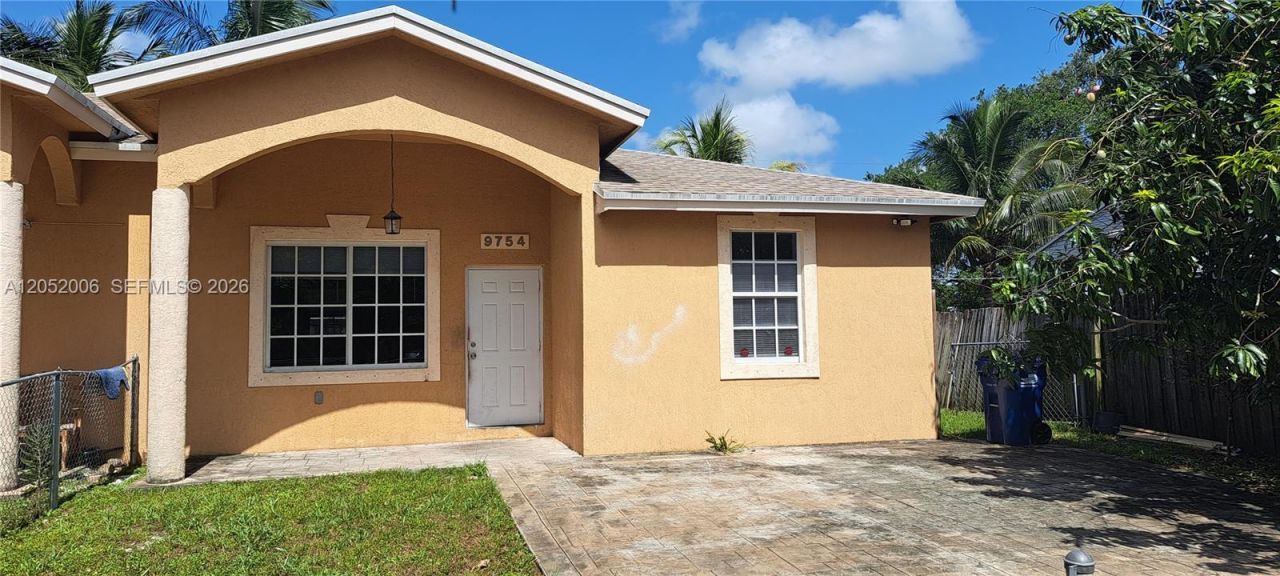 9754 NW 26th Ave, Unit 9754, Miami, FL 33147 Photo
