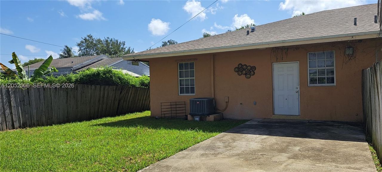 9754 NW 26th Ave, Unit 9754, Miami, FL 33147 Photo