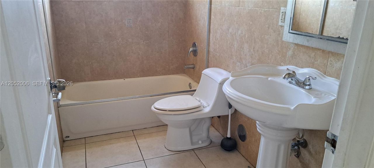 9754 NW 26th Ave, Unit 9754, Miami, FL 33147 Photo