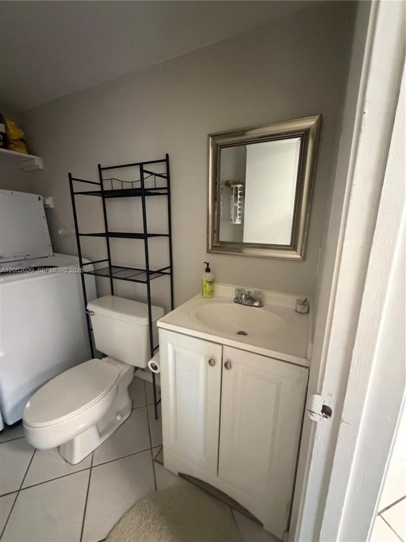 2563 Camelot , Unit 2563, Cooper City, FL 33026 Photo