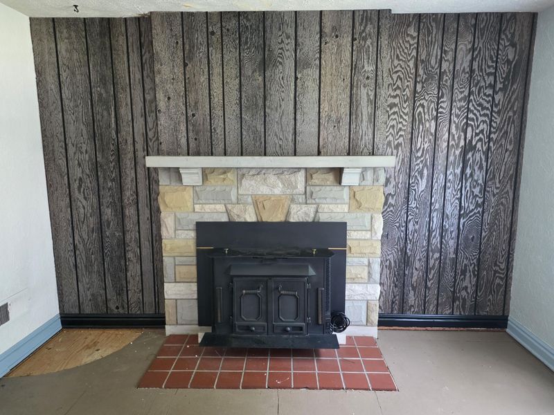 207 E Harmon Drive, Greenville, OH 45331 Photo 5