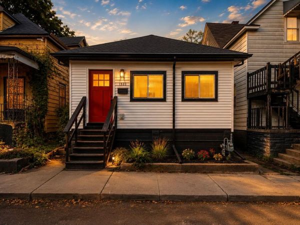 1522 Cleveland Street , Gary, IN 46404