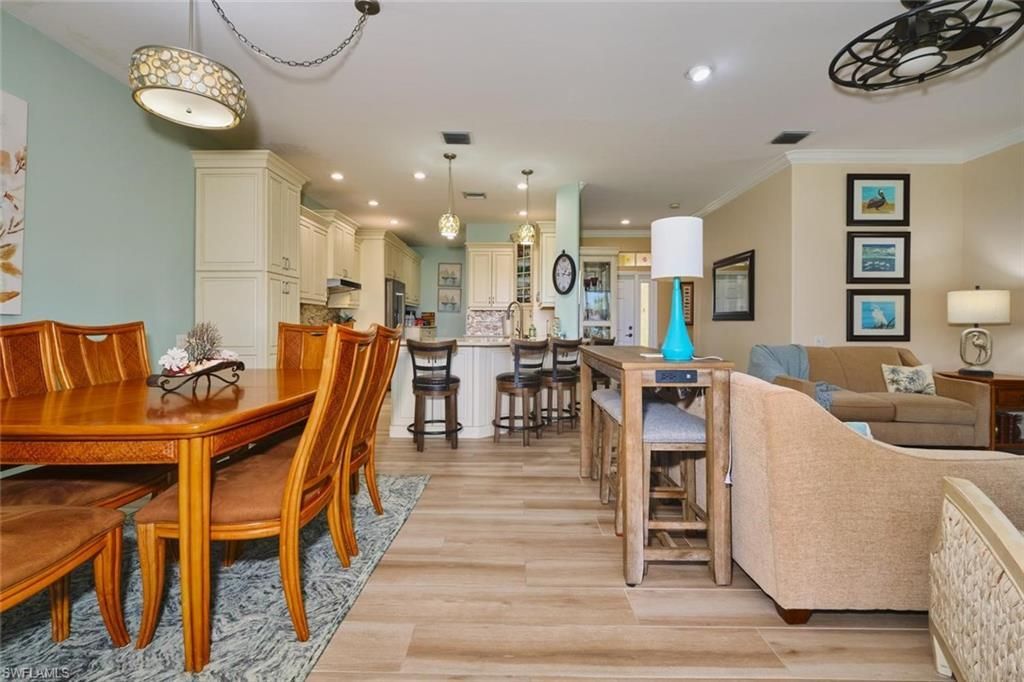 8838 Middlebrook Dr, Fort Myers, FL 33908 Photo