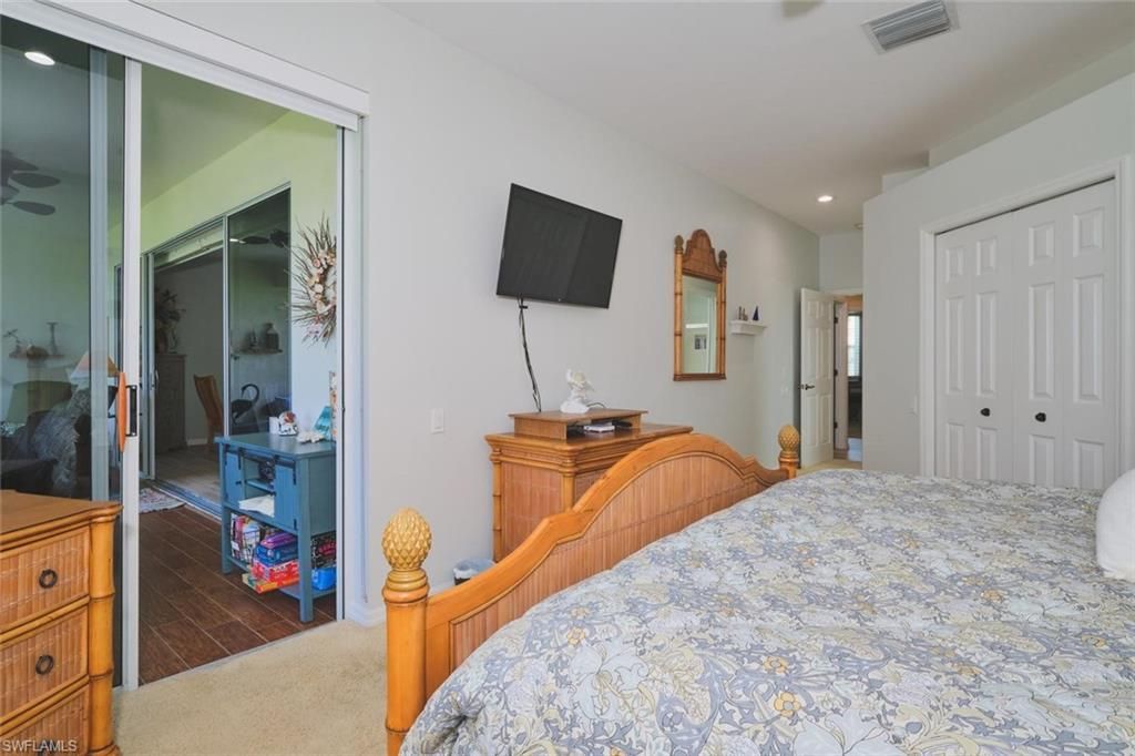 8838 Middlebrook Dr, Fort Myers, FL 33908 Photo