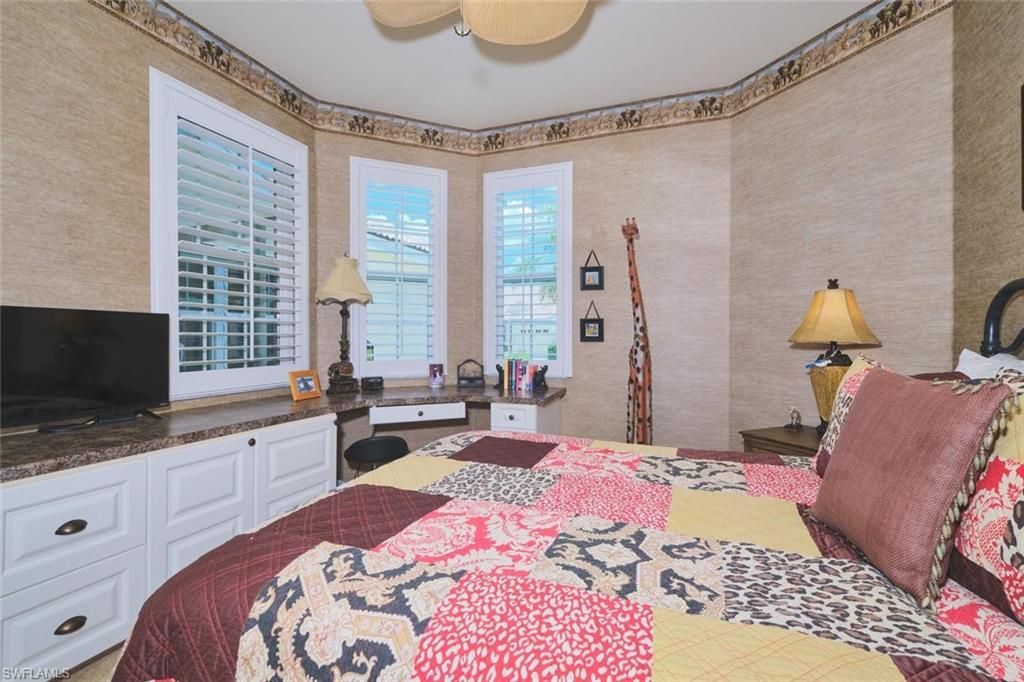 8838 Middlebrook Dr, Fort Myers, FL 33908 Photo