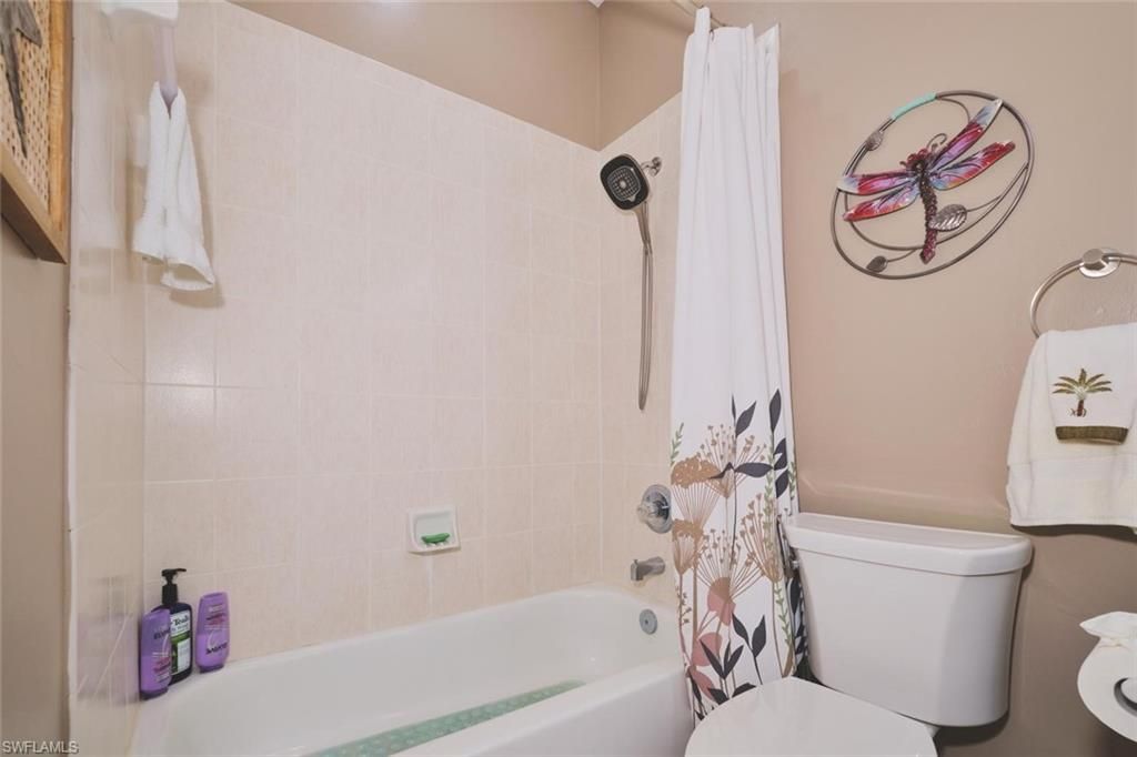 8838 Middlebrook Dr, Fort Myers, FL 33908 Photo