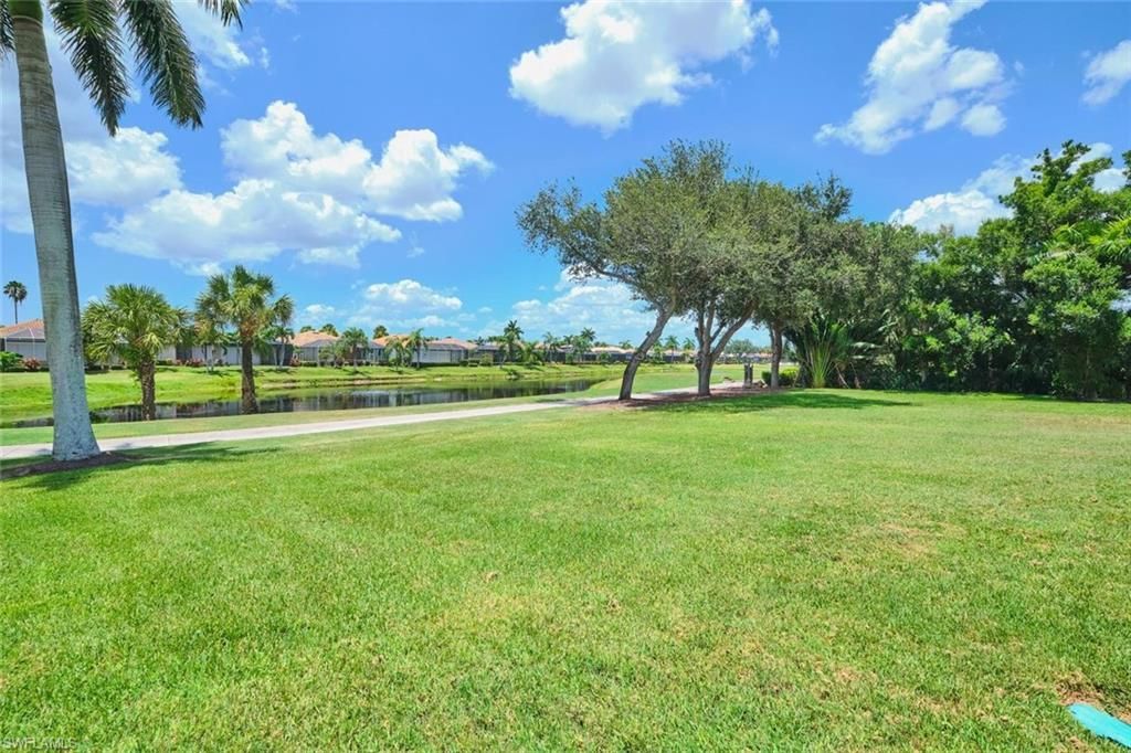 8838 Middlebrook Dr, Fort Myers, FL 33908 Photo