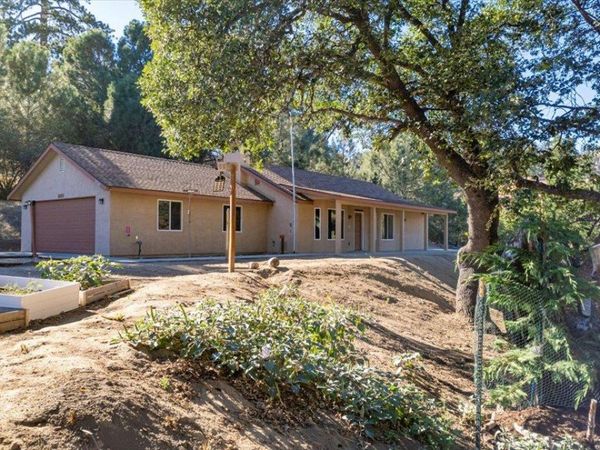 25340 Deertrail Drive, Tehachapi, CA 93561