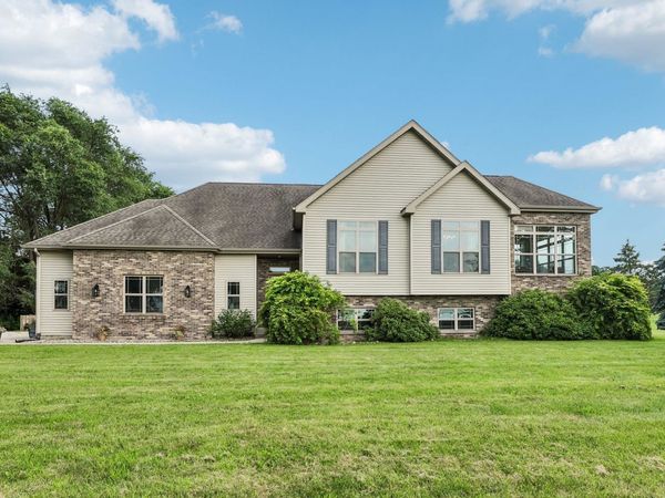 7645 Conifer Court, DeForest, WI 53532