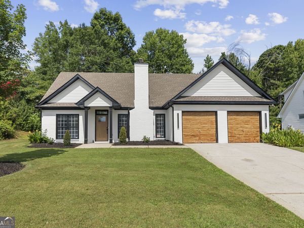 11203 Knotty Pine, Hampton, GA 30238
