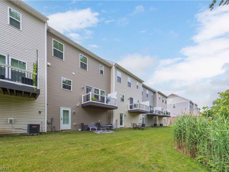 1422 Chateau Place, Avon, OH 44011 Photo 12
