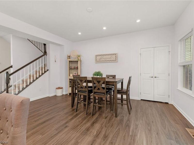 1422 Chateau Place, Avon, OH 44011 Photo 21