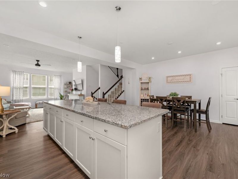 1422 Chateau Place, Avon, OH 44011 Photo 23