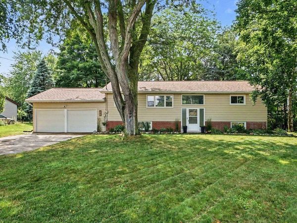 4380 Crawford Road S, Mt Pleasant, MI 48858
