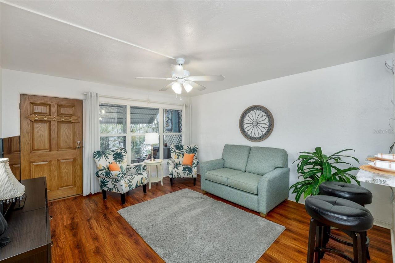 4154 56th Street N, Unit 720, Kenneth City, FL 33709 Photo