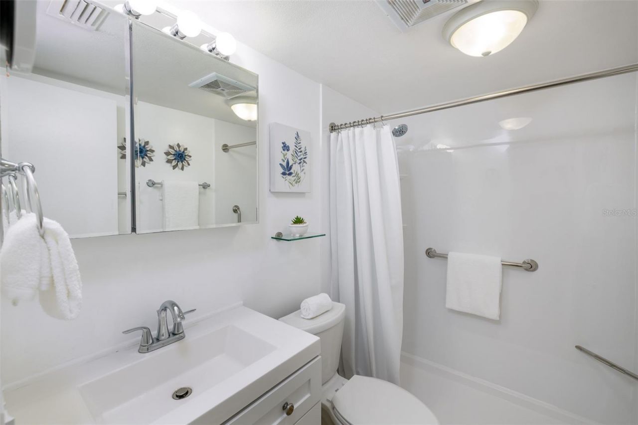 4154 56th Street N, Unit 720, Kenneth City, FL 33709 Photo