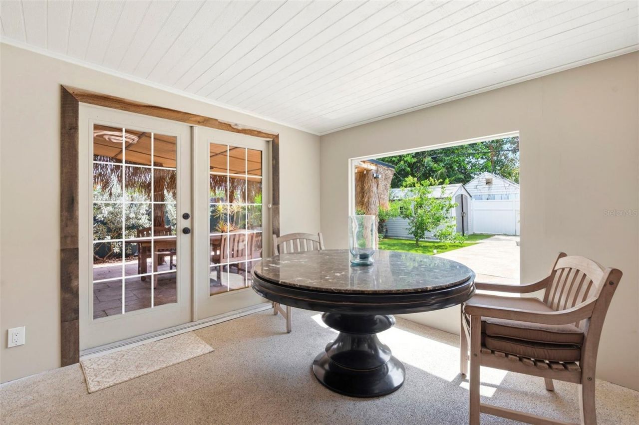 3947 Huntington Street Ne, Saint Petersburg, FL 33703 Photo