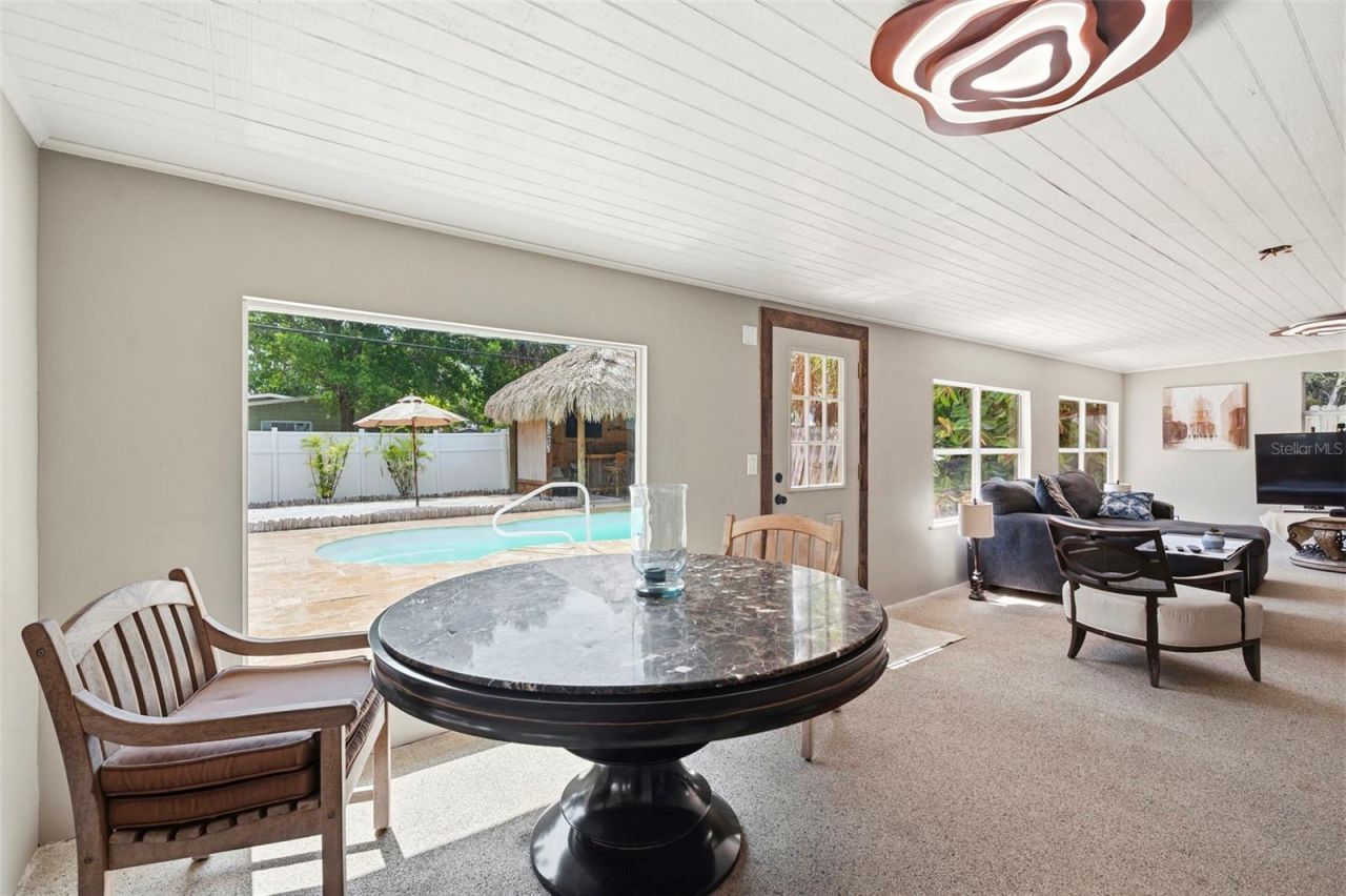 3947 Huntington Street Ne, Saint Petersburg, FL 33703 Photo