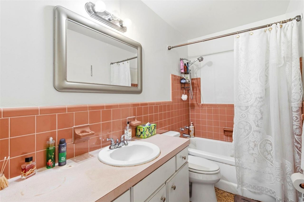 3947 Huntington Street Ne, Saint Petersburg, FL 33703 Photo