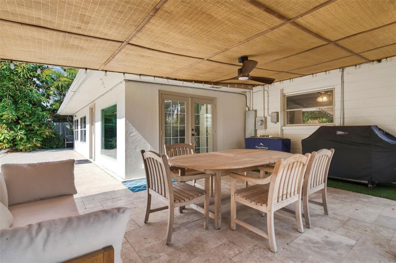 3947 Huntington Street Ne, Saint Petersburg, FL 33703 Photo