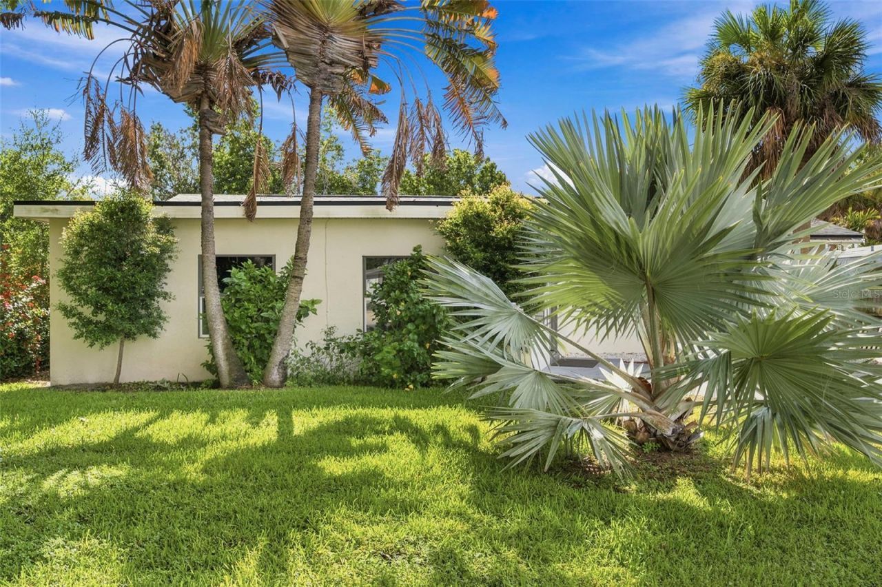 3947 Huntington Street Ne, Saint Petersburg, FL 33703 Photo