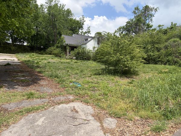111 Turner St , Ashland City, TN 37015