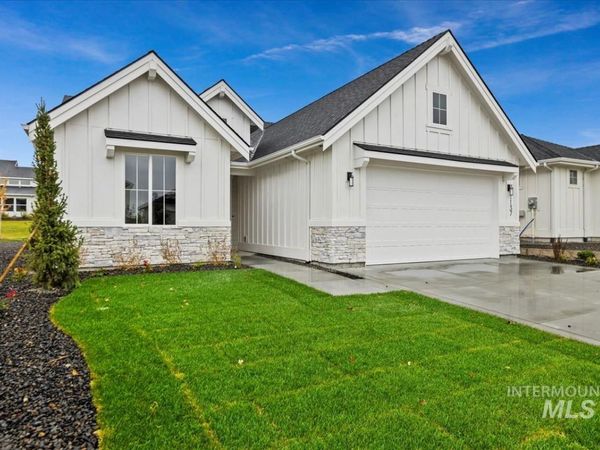 6289 W Carnock Dr, Eagle, ID 83616