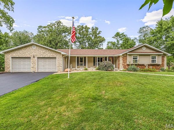 545 Lindsey Lane , Farmington, MO 63640