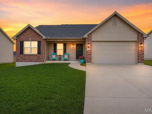 1854 Iron Mountain Drive , Festus, MO 63028