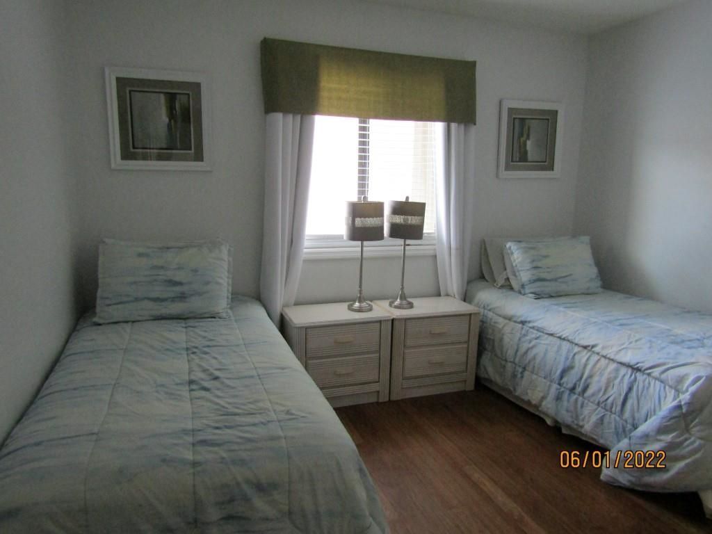4266 Pinehurst Circle  Photo 11