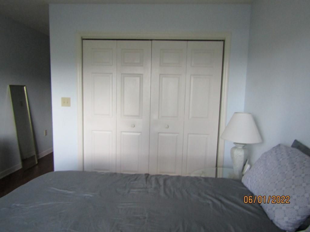 4266 Pinehurst Circle  Photo 9