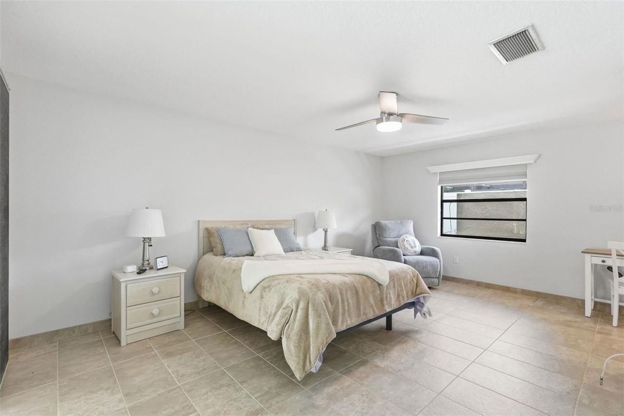 707 Knollwood Drive , Largo, FL 33770 Photo