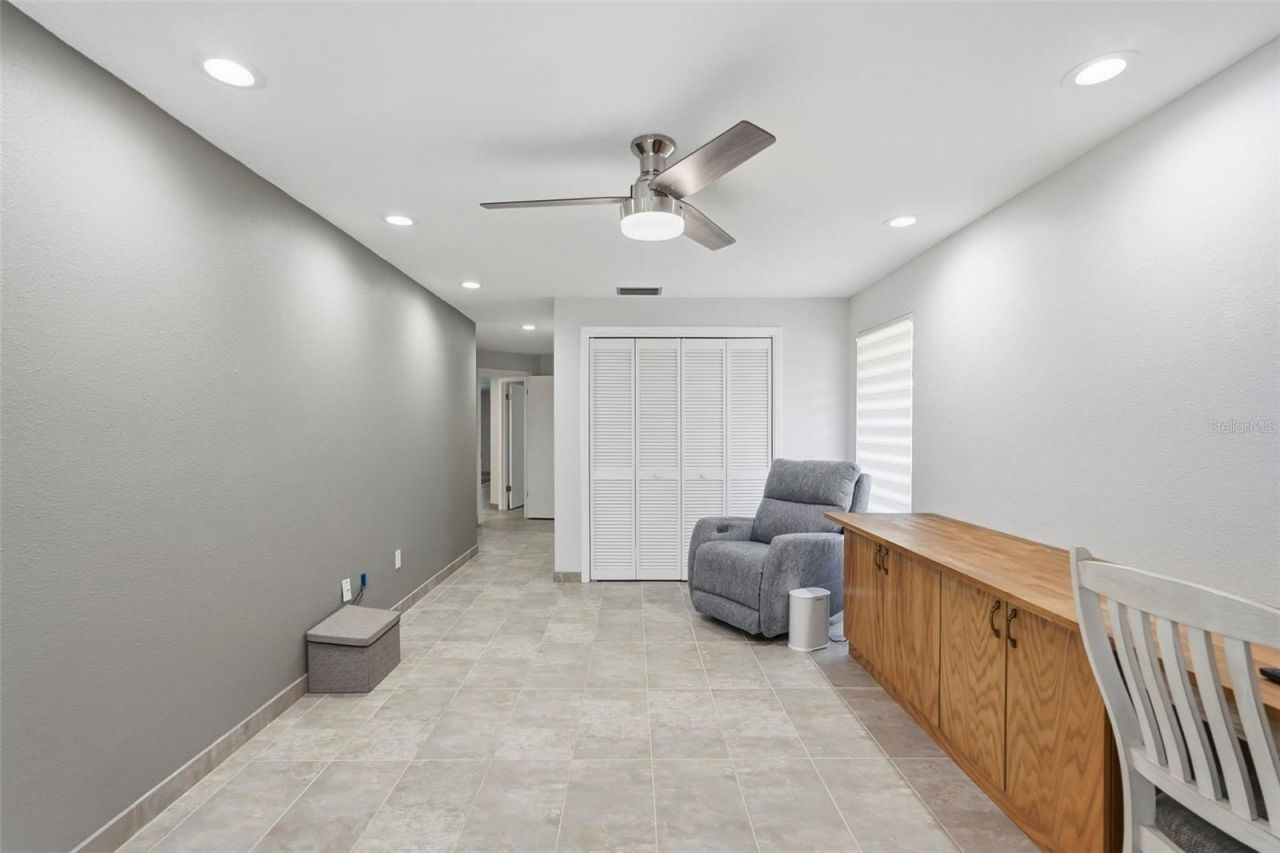 707 Knollwood Drive , Largo, FL 33770 Photo
