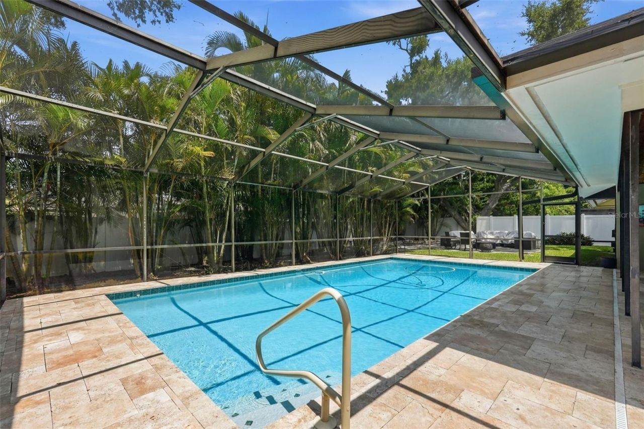 707 Knollwood Drive , Largo, FL 33770 Photo