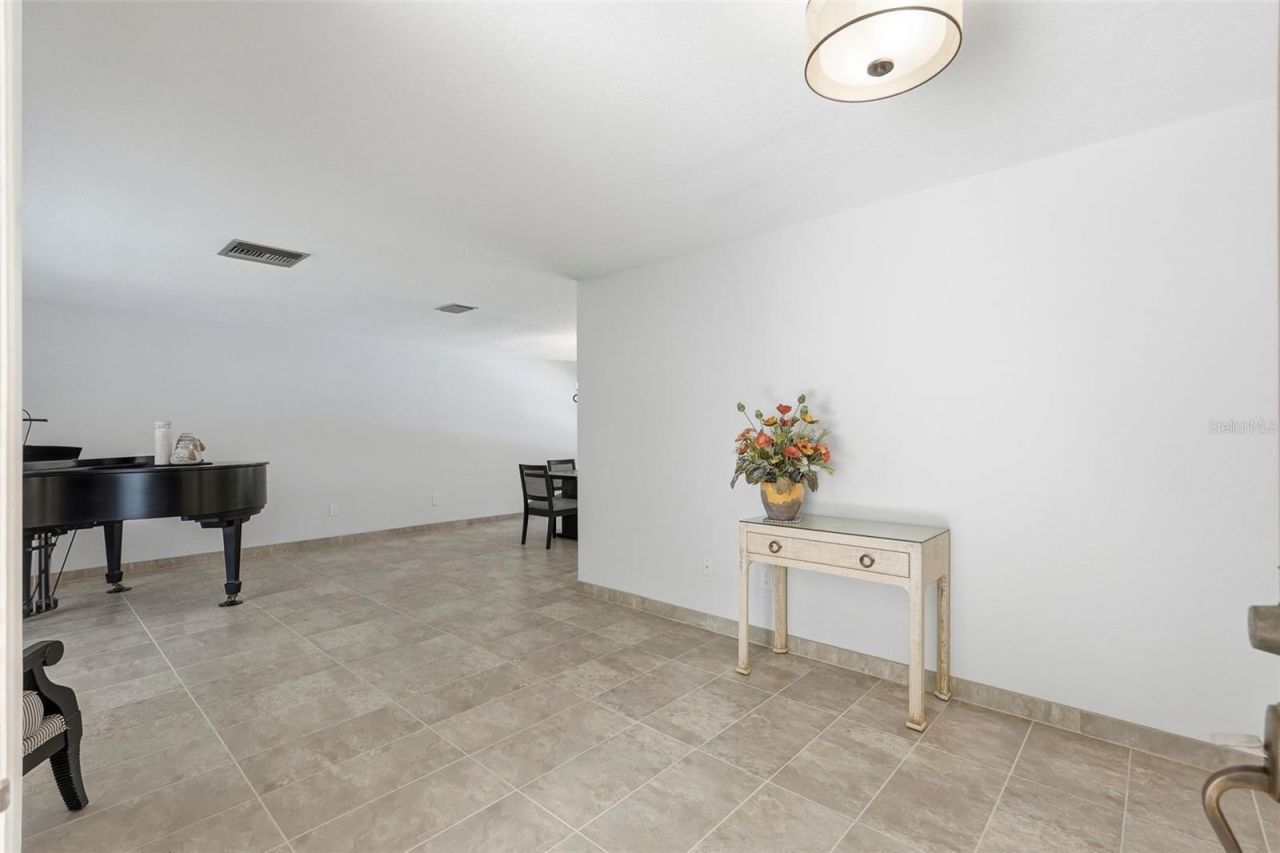 707 Knollwood Drive , Largo, FL 33770 Photo
