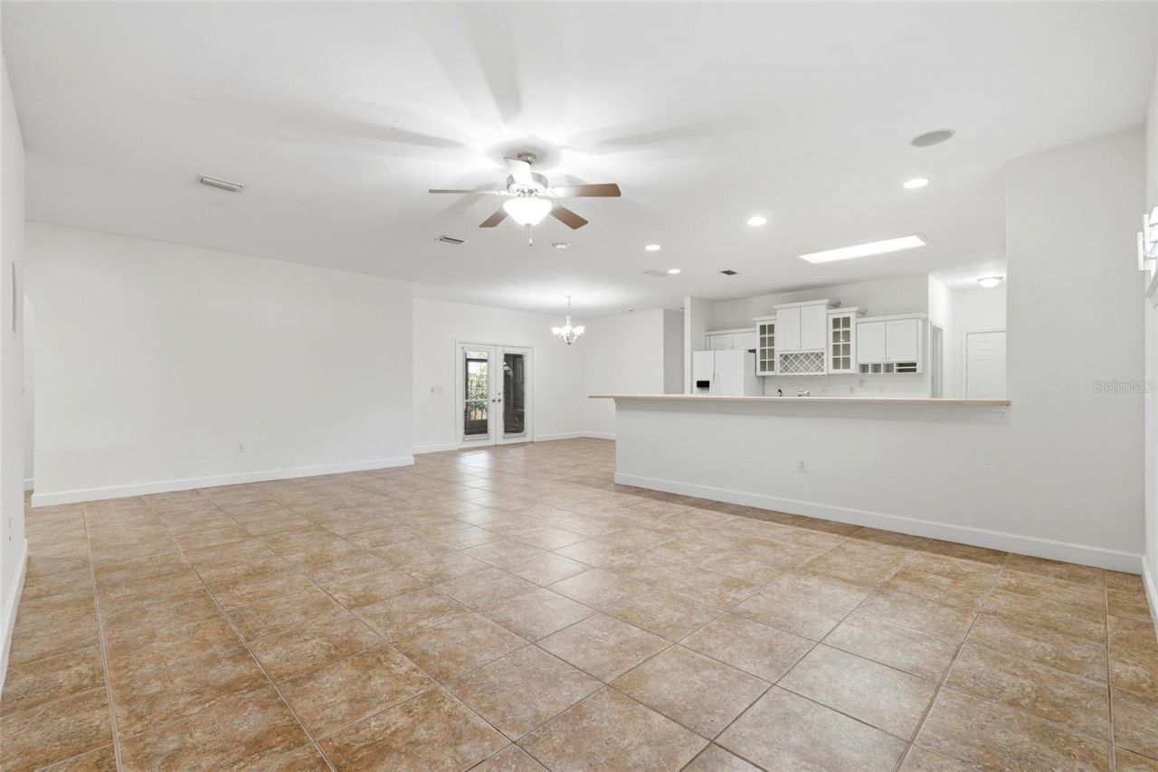 8693 SW 76th Place , Gainesville, FL 32608 Photo