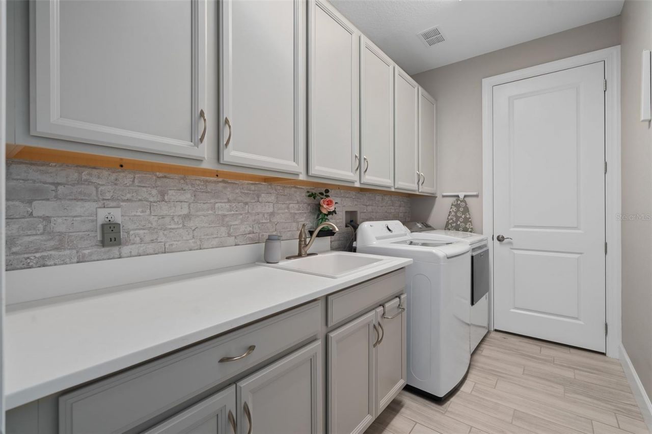 1389 Zeek Ridge Street , Clermont, FL 34715 Photo