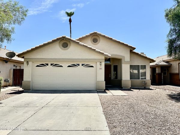 141 W SHANNON Street, Gilbert, AZ 85233