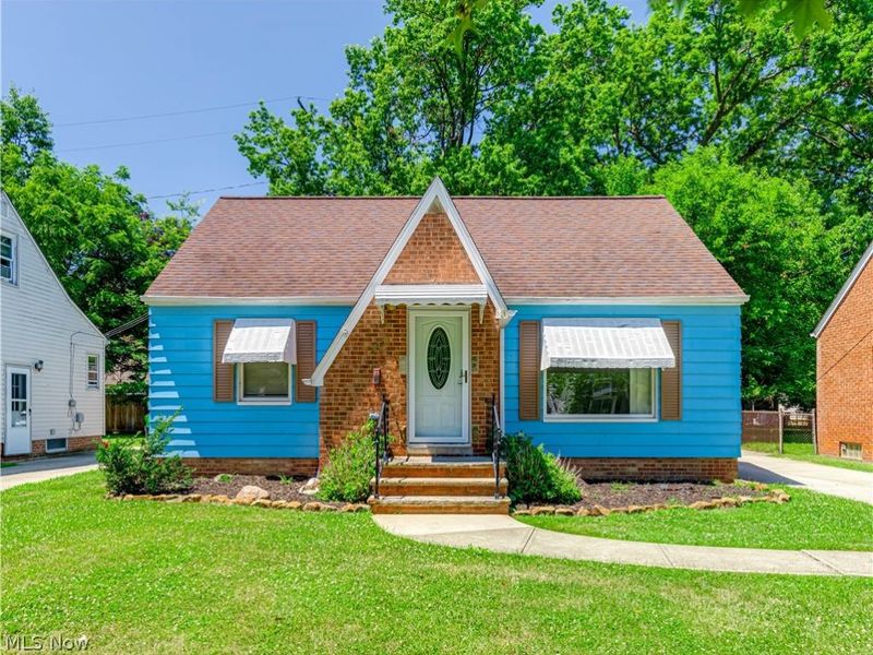 294 E 264th Street, Euclid, OH 44132 Photo 1