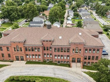 3401 Martha Street, Unit 11E, Omaha, NE 68105